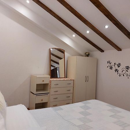 Apt Lavender On Nincevica St- 1 Bedroom Apt 5 Min To The Old Town Of Split Extérieur photo